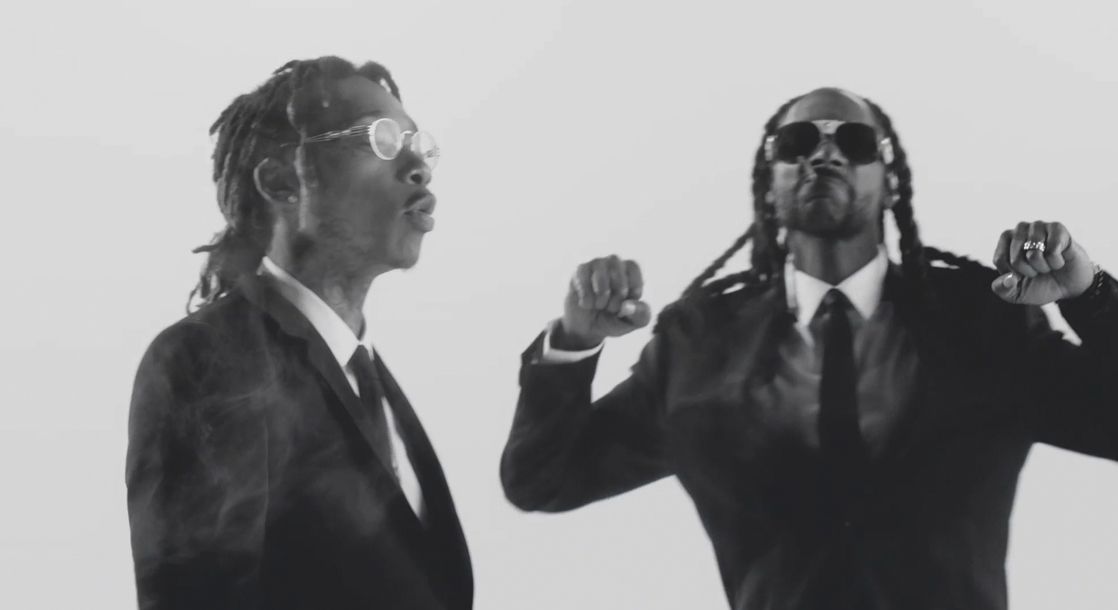 Snoop Dogg Premieres New Song “Kush Ups” Off Album with Music