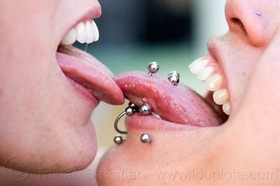 1566247930867_tongue-piercing-lip-5692392229.jpg